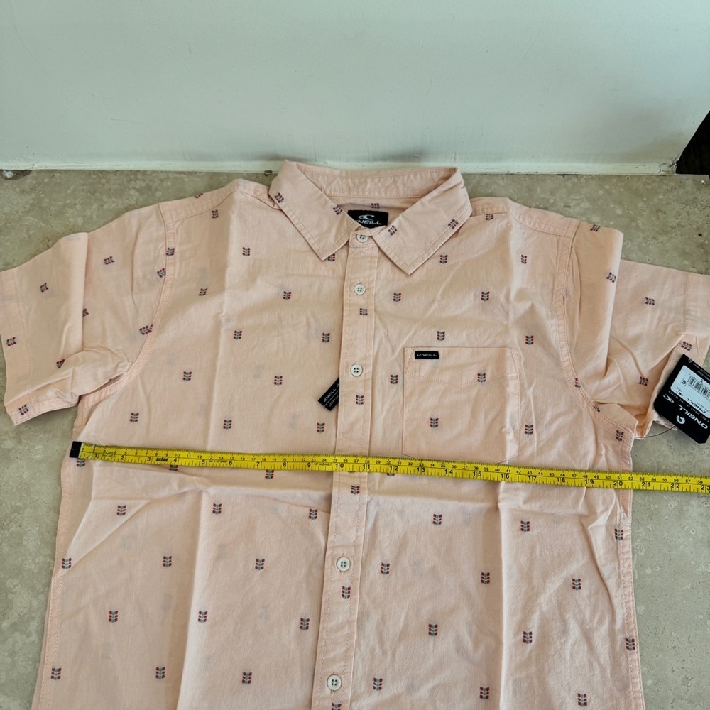 ONeill Pink Geometric Print Short Sleeve Button Up Collared Mens Size S Standard - Picture 8 of 12